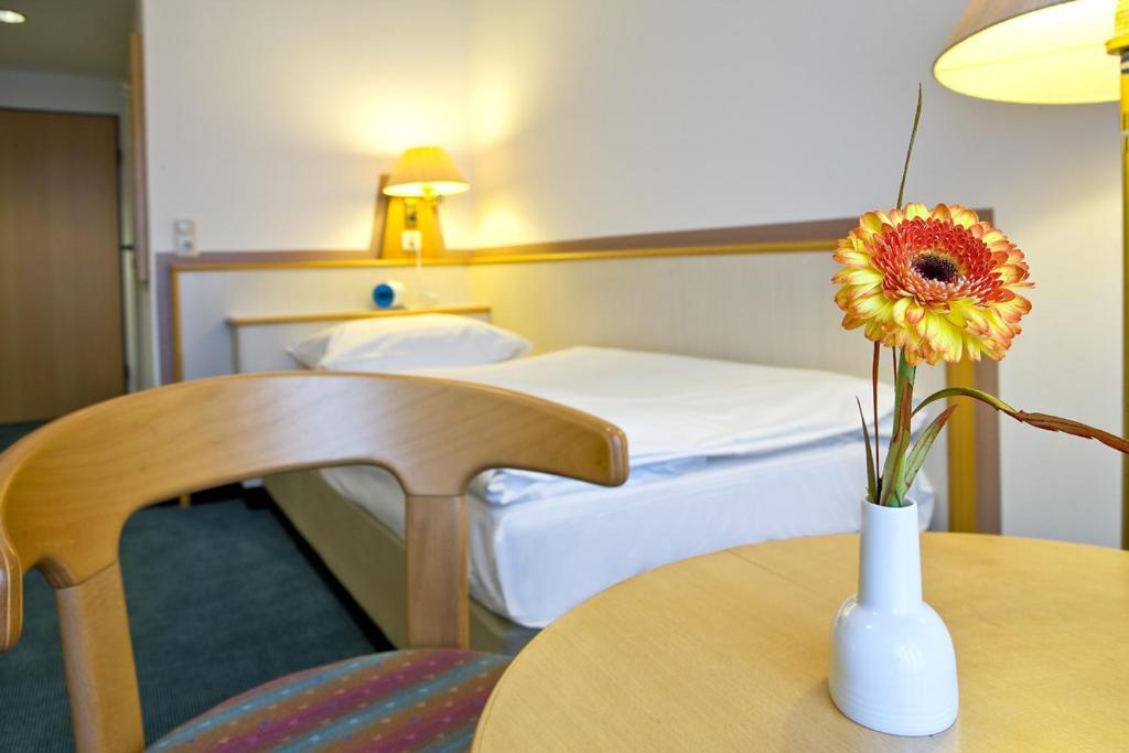 Leine-Hotel Göttingen Chambre photo